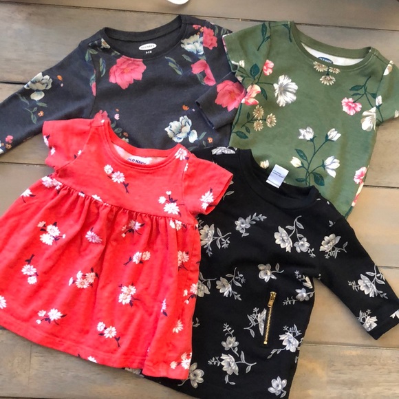 Old Navy Other - Old Navy Floral Pack